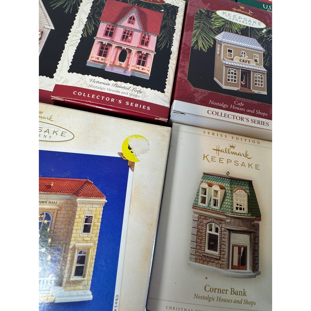 Lot 30 Hallmark Nostalgic Houses and Shops Keepsake Ornaments Vintage Village - Picture 8 of 10